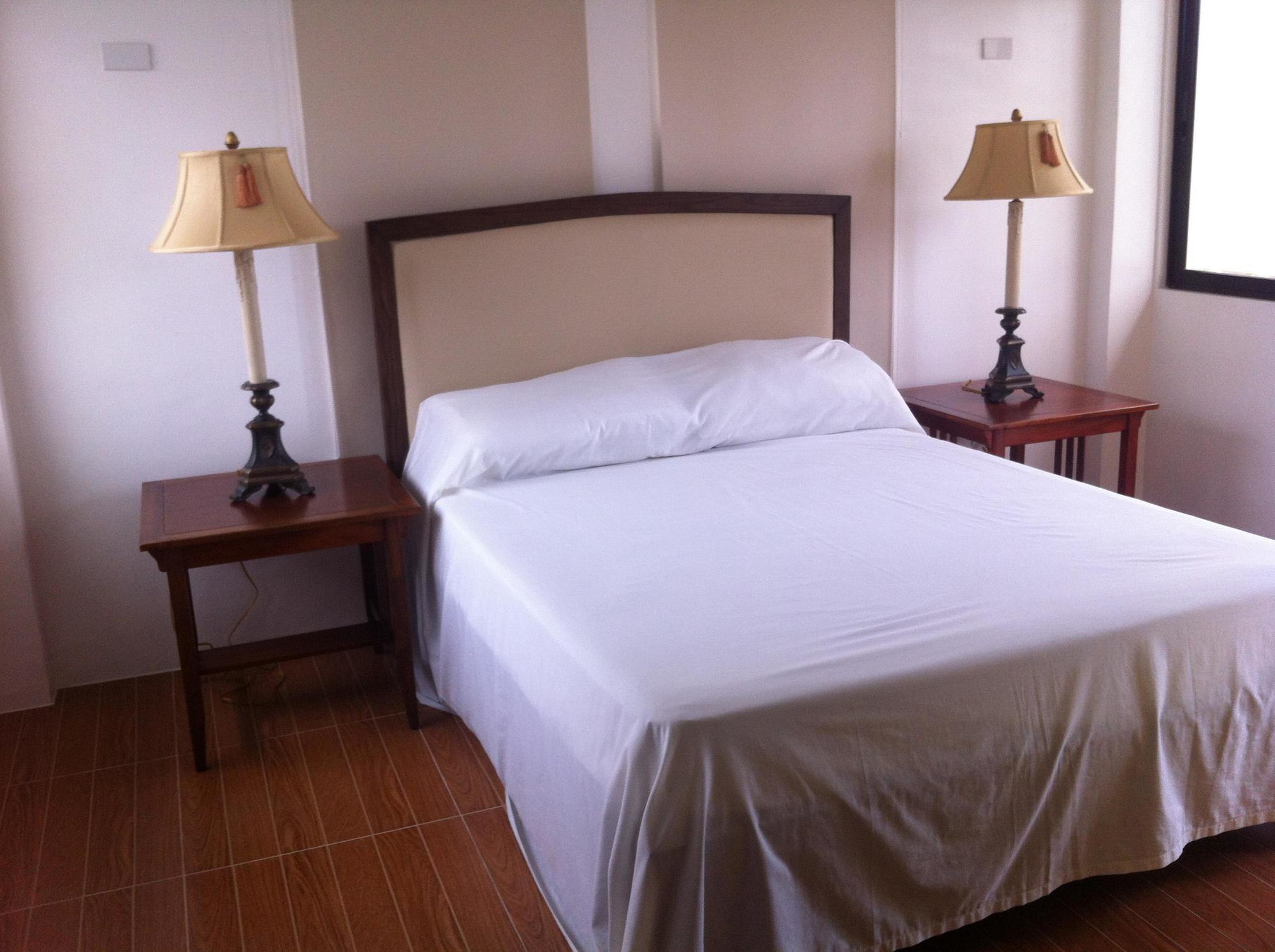 The Carmelence Lodge Tagaytay City Exterior foto